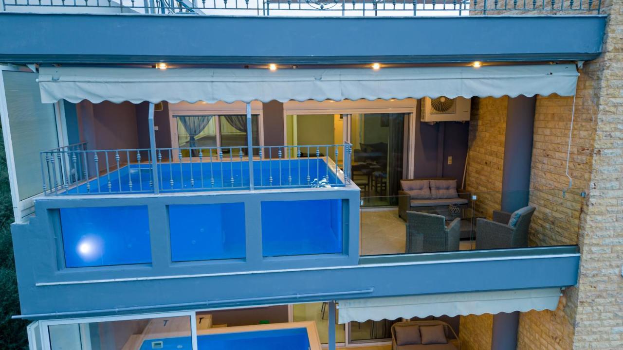 קלמאטה Grand Suites With Private Pools מראה חיצוני תמונה
