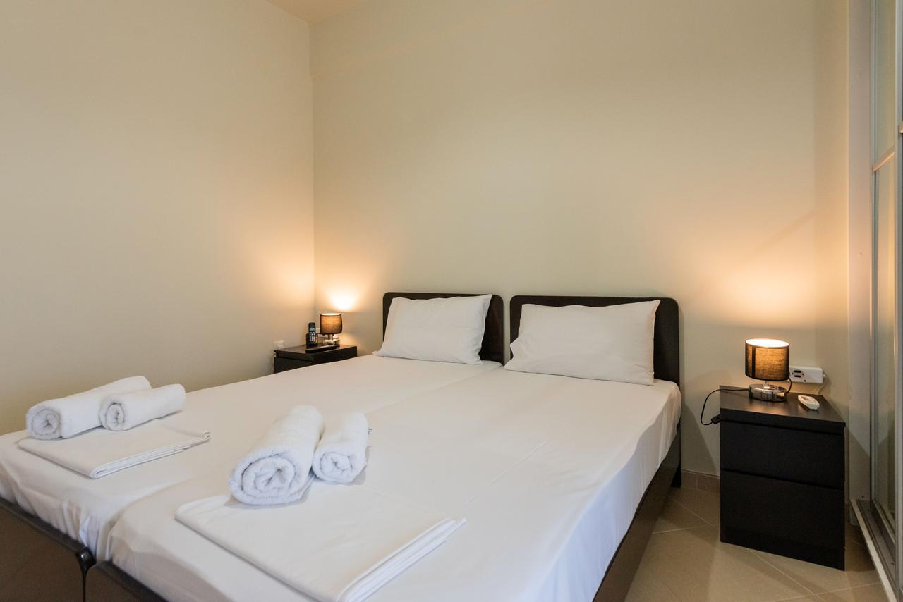קלמאטה Grand Suites With Private Pools מראה חיצוני תמונה