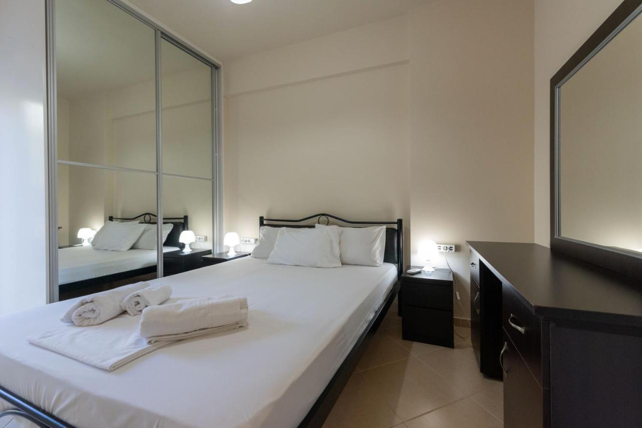 קלמאטה Grand Suites With Private Pools מראה חיצוני תמונה
