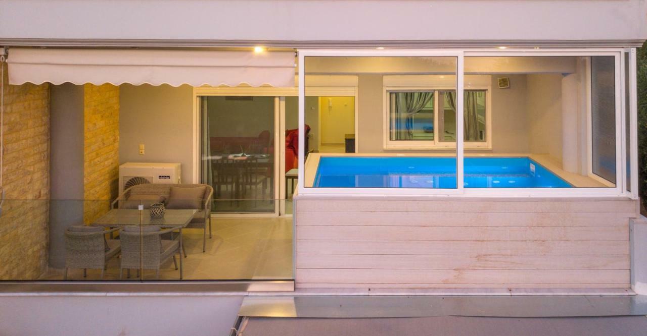 קלמאטה Grand Suites With Private Pools מראה חיצוני תמונה